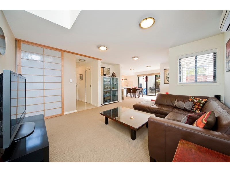 5/33 Cannons Parade, Forestville NSW 2087