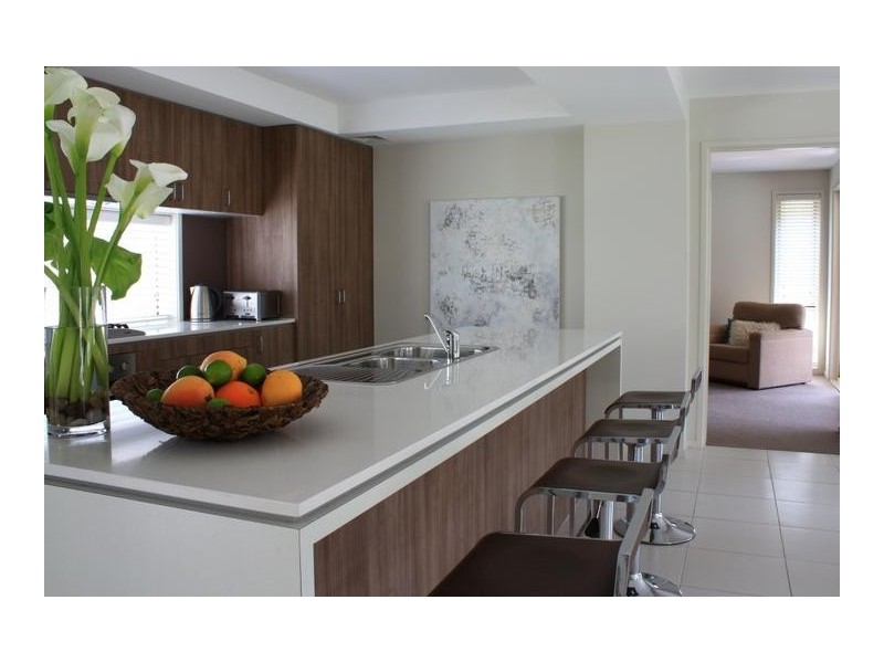 24 Mahogany Boulevard, Warriewood NSW 2102