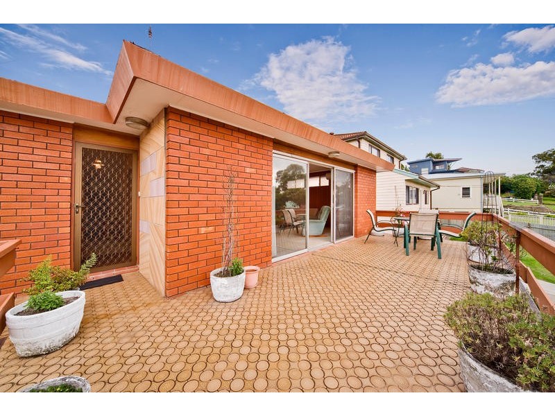 52 Warraba Road, North Narrabeen NSW 2101