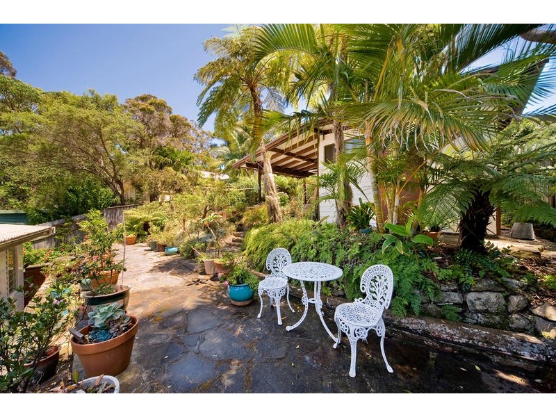 34 The Crescent, North Narrabeen NSW 2101