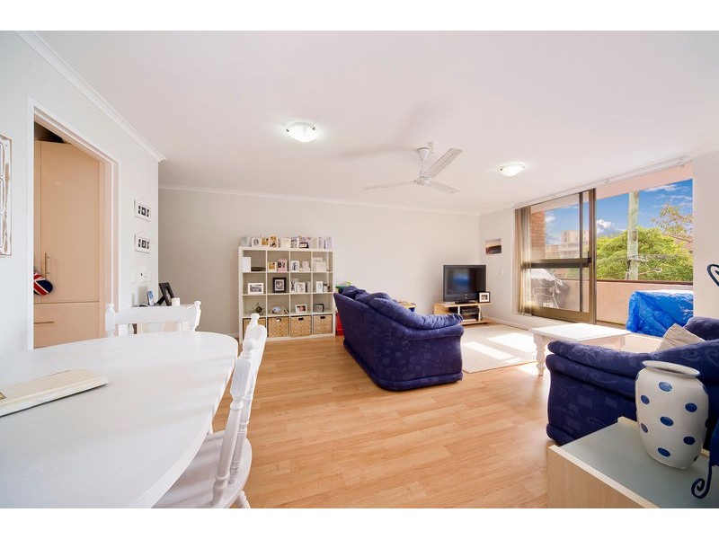 8/84-88 Pacific Parade, Dee Why NSW 2099