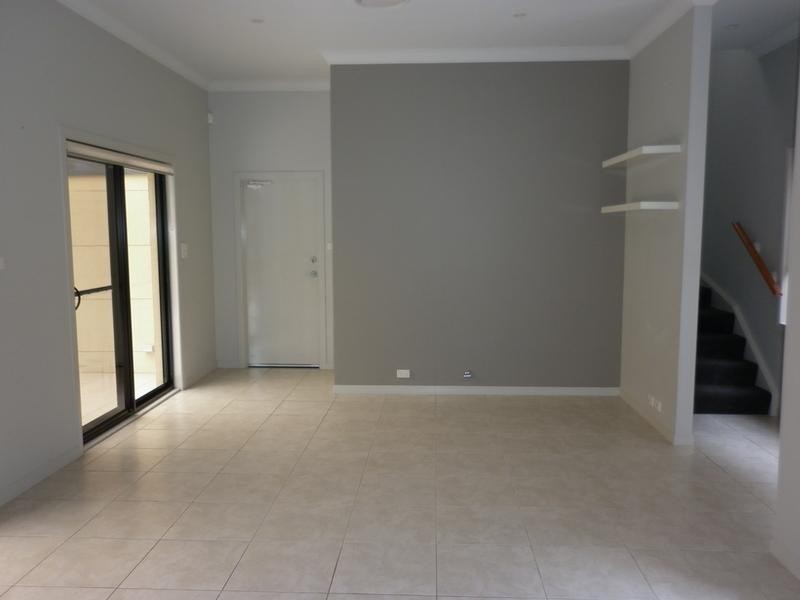 4 Shearwater Drive, Warriewood NSW 2102