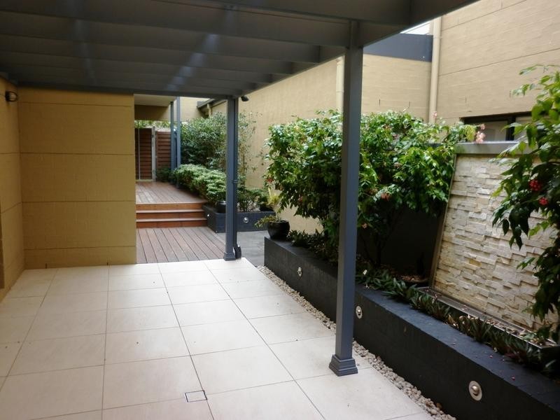 4 Shearwater Drive, Warriewood NSW 2102