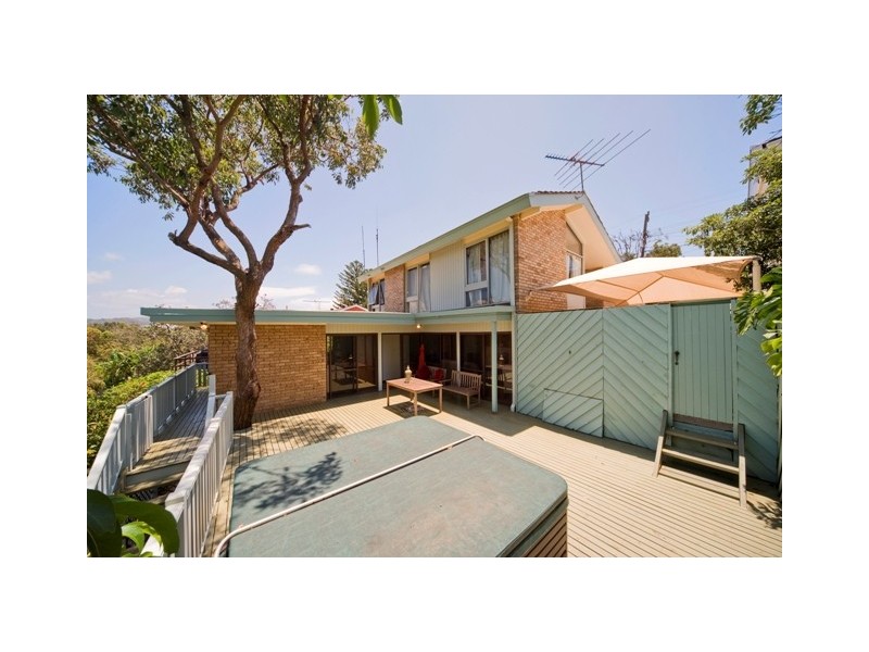 15 Arnott Crescent, Warriewood NSW 2102