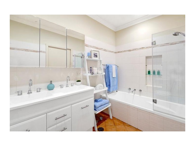 81 Warraba Road, North Narrabeen NSW 2101