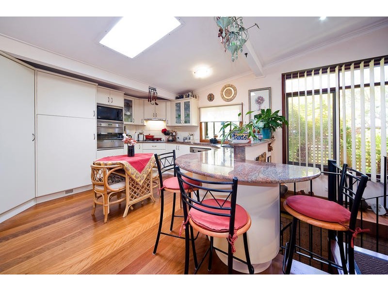 34 The Crescent, North Narrabeen NSW 2101