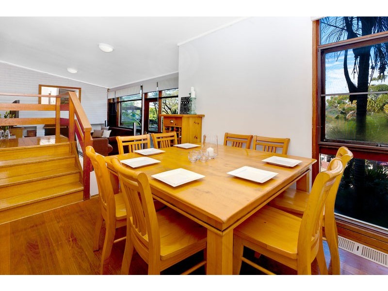 11 Elanora Road, Elanora Heights NSW 2101