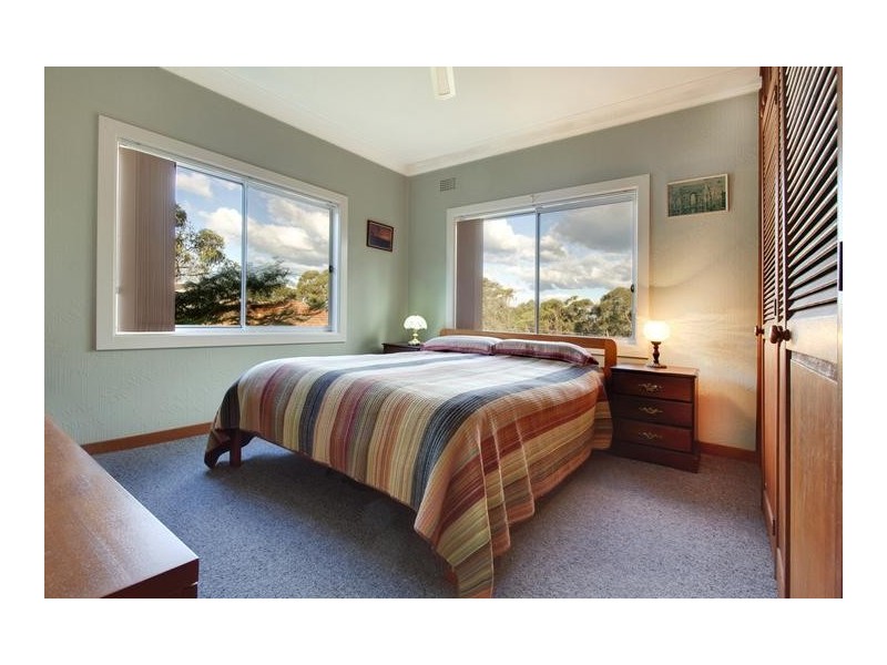 202 Woorarra Avenue, Elanora Heights NSW 2101