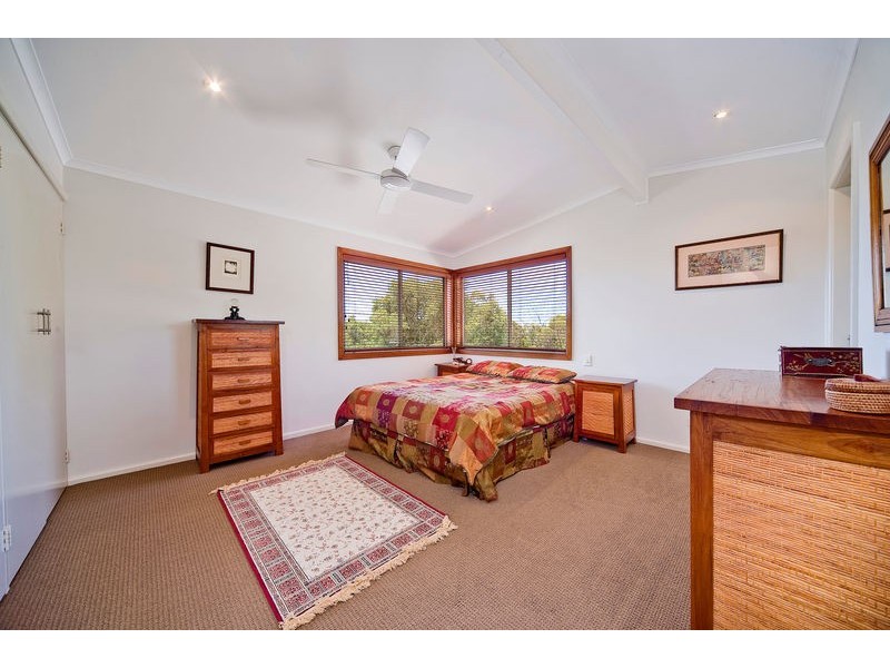 10 Allawah Avenue, Elanora Heights NSW 2101