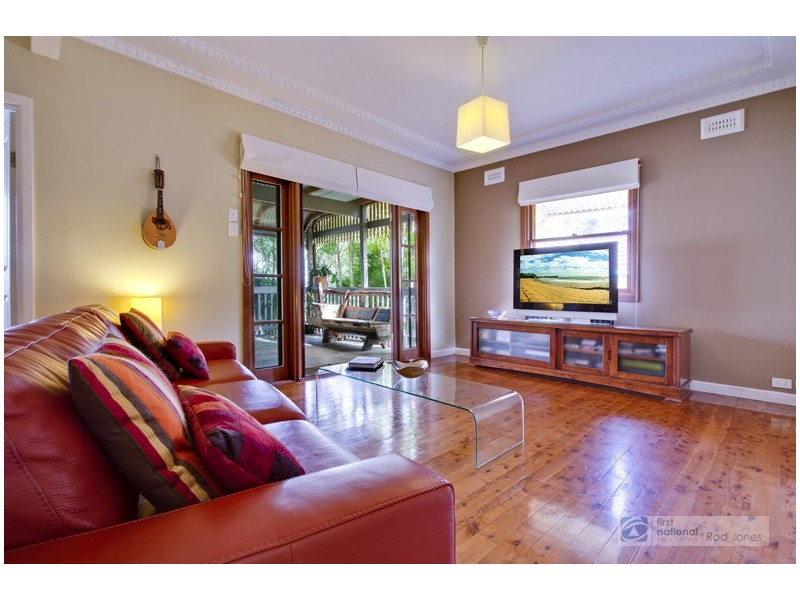 24 Hill Street, Warriewood NSW 2102