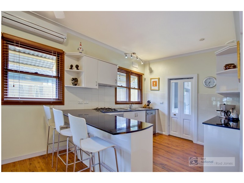 24 Hill Street, Warriewood NSW 2102