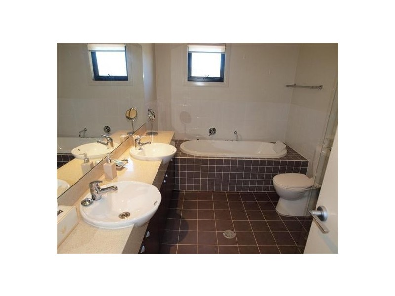 30 Kingfisher Way, Warriewood NSW 2102