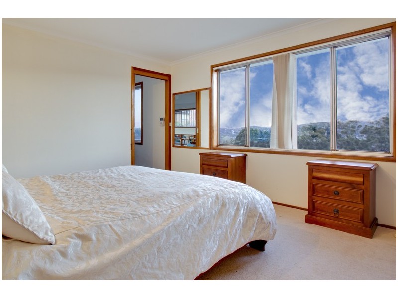 74 Alameda Way, Warriewood NSW 2102