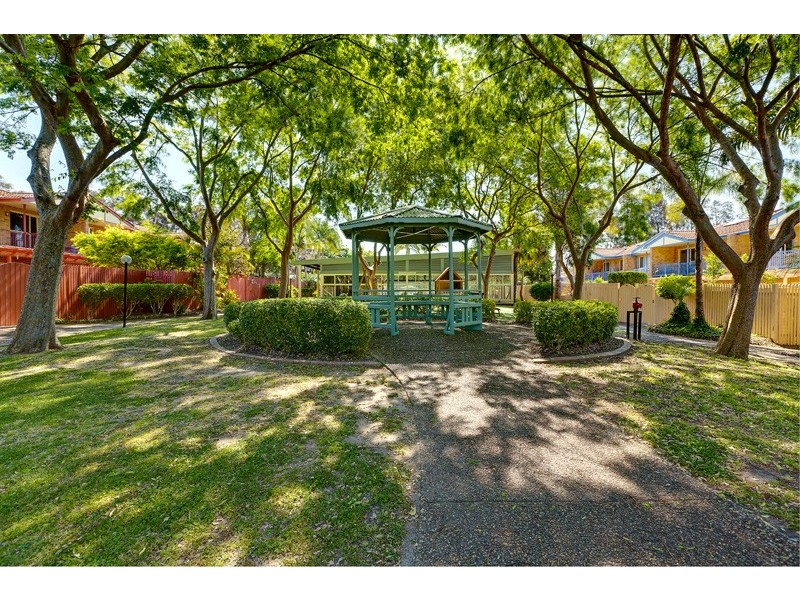 24/26 Macpherson Street, Warriewood NSW 2102