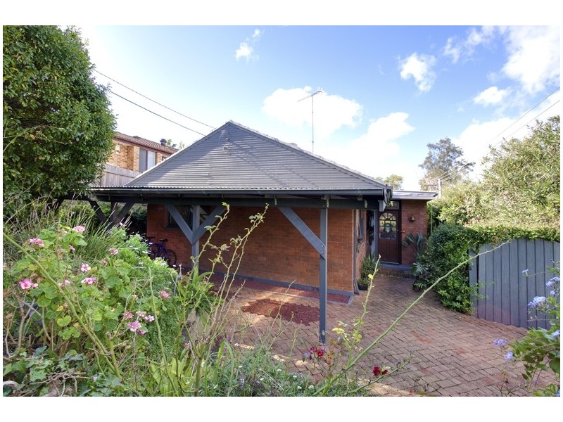 35 Warraba Road, North Narrabeen NSW 2101