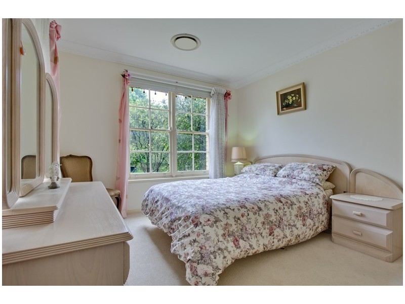 16 Wingara Grove, Belrose NSW 2085