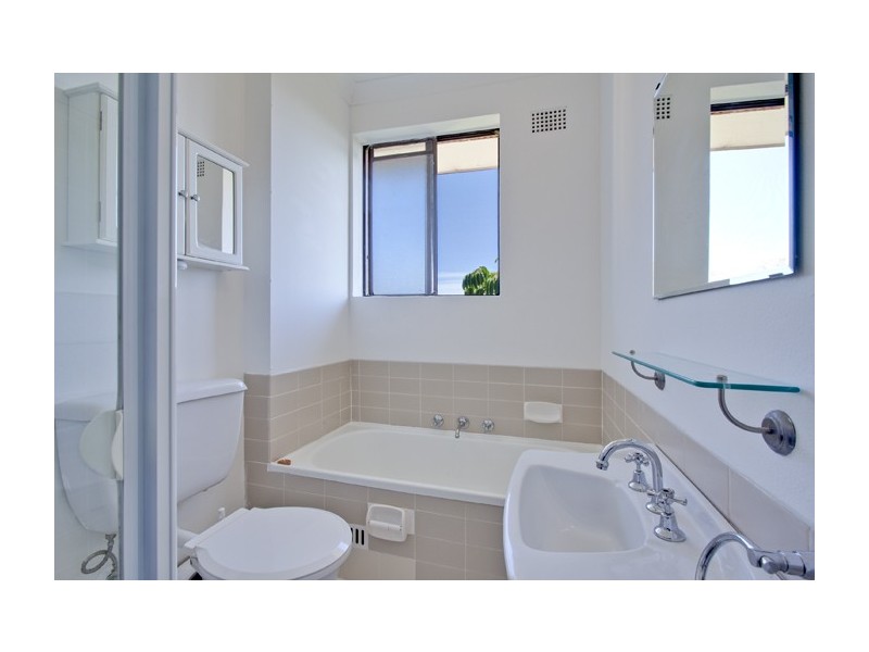 21/46-50 The Crescent, Dee Why NSW 2099