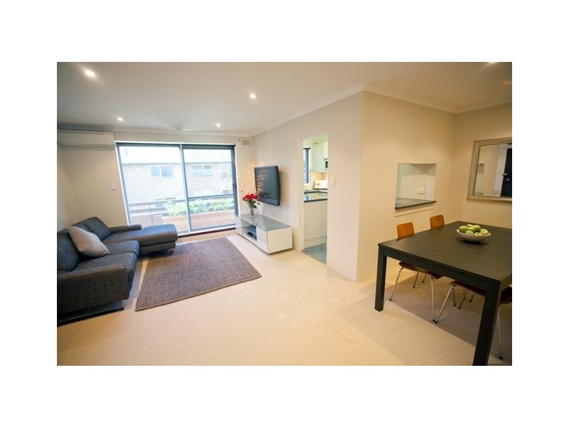 16/2-6 Robertson Street, Narrabeen NSW 2101