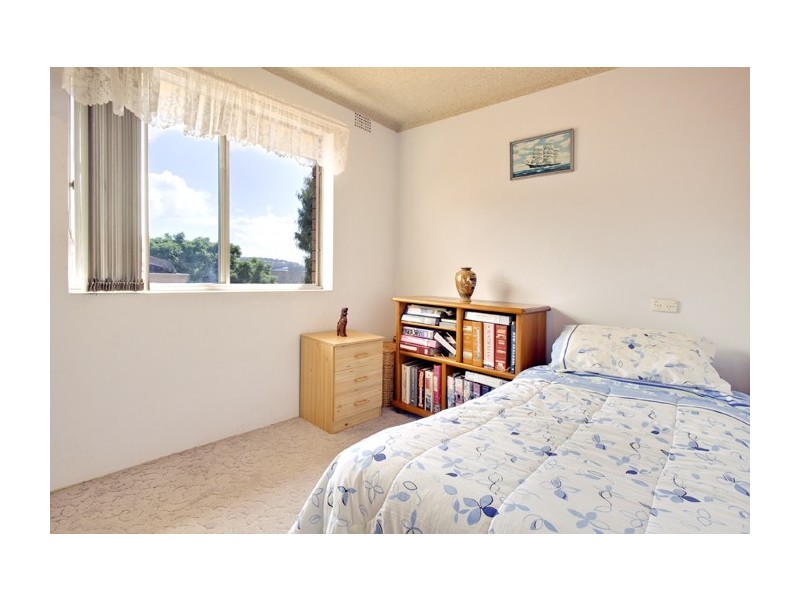 17/52-54 Pacific Parade, Dee Why NSW 2099