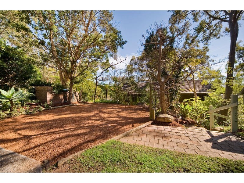 4 Kuttabul Place, Elanora Heights NSW 2101