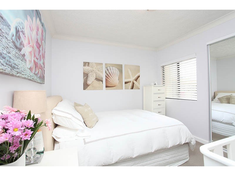 10/18-20 Waterloo Street, Narrabeen NSW 2101