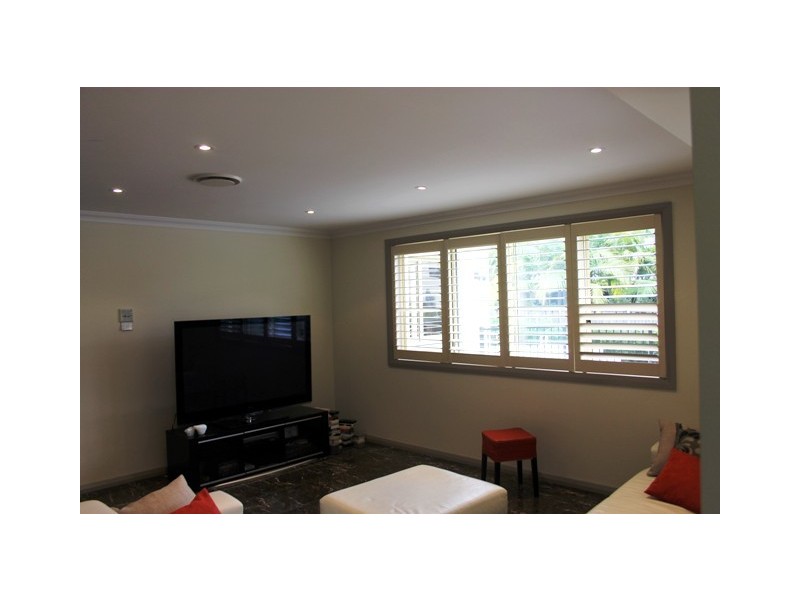 4 Viola Avenue, Warriewood NSW 2102