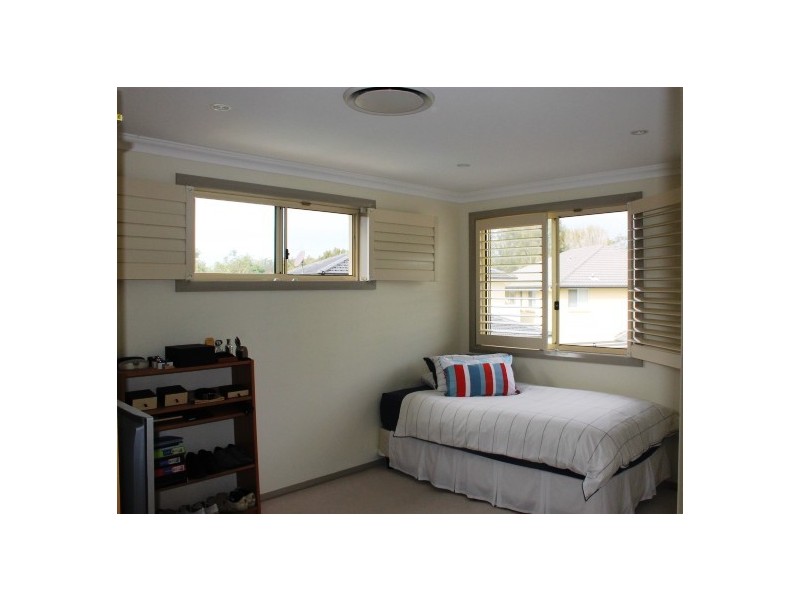 4 Viola Avenue, Warriewood NSW 2102