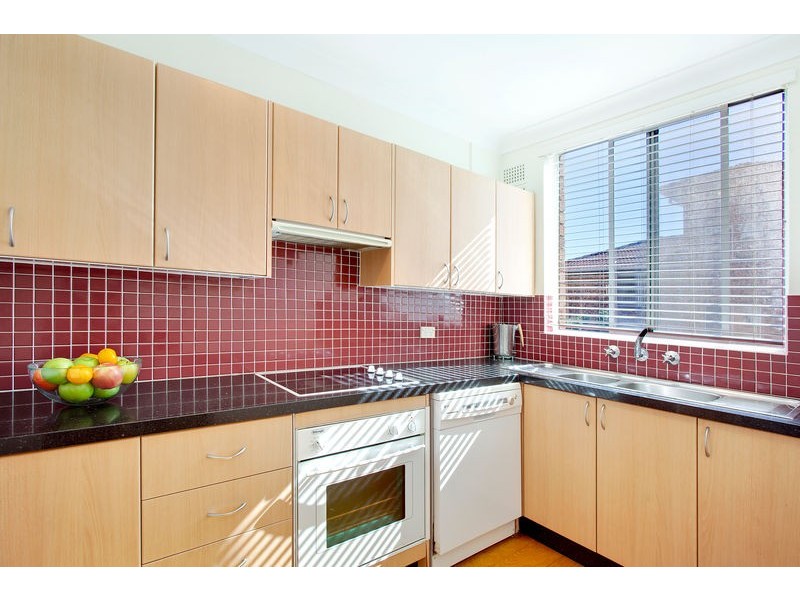 2/58 Pacific Parade, Dee Why NSW 2099