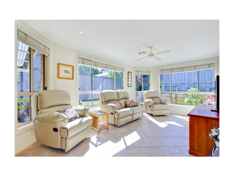 40 Streamdale Grove, Warriewood NSW 2102