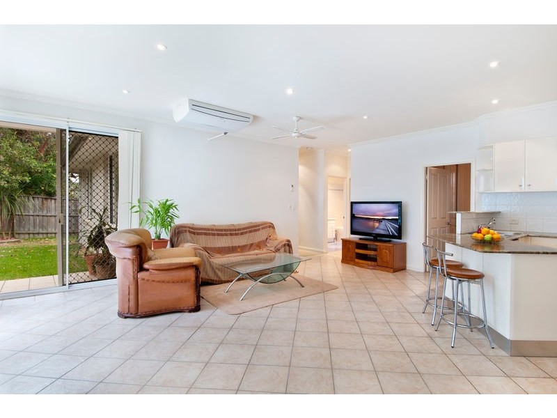 30 Streamdale Grove, Warriewood NSW 2102