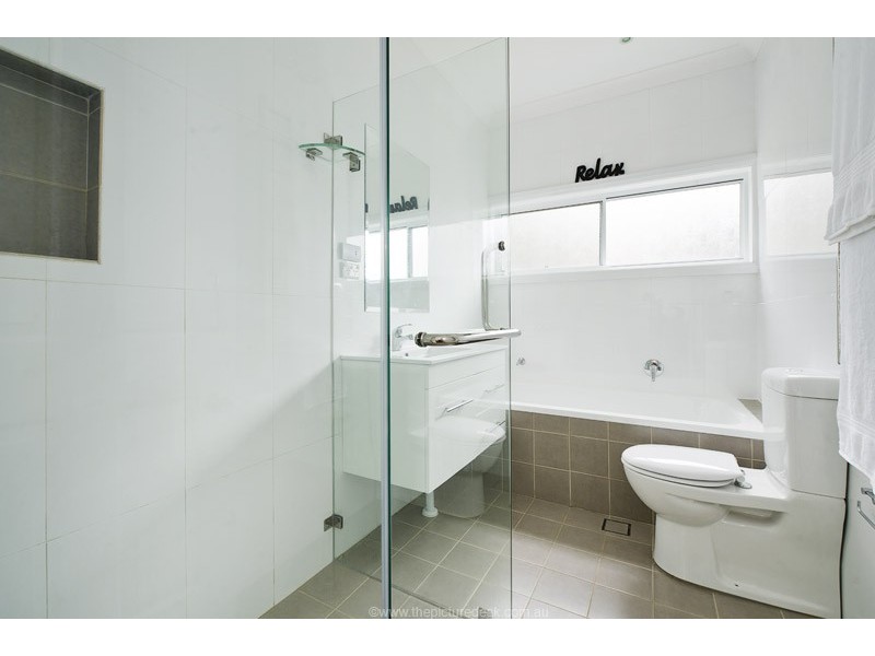 26 Woorarra Avenue, North Narrabeen NSW 2101