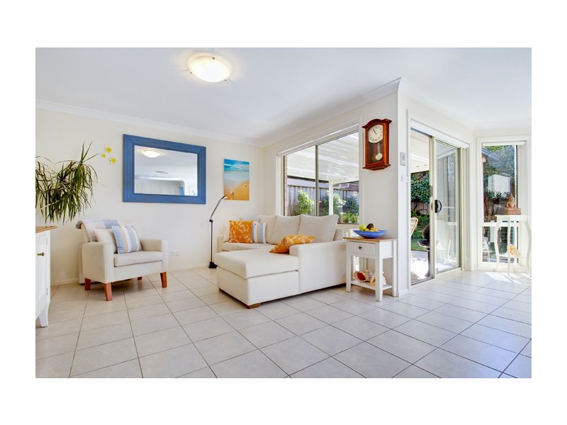 2 Parkland Way, Warriewood NSW 2102