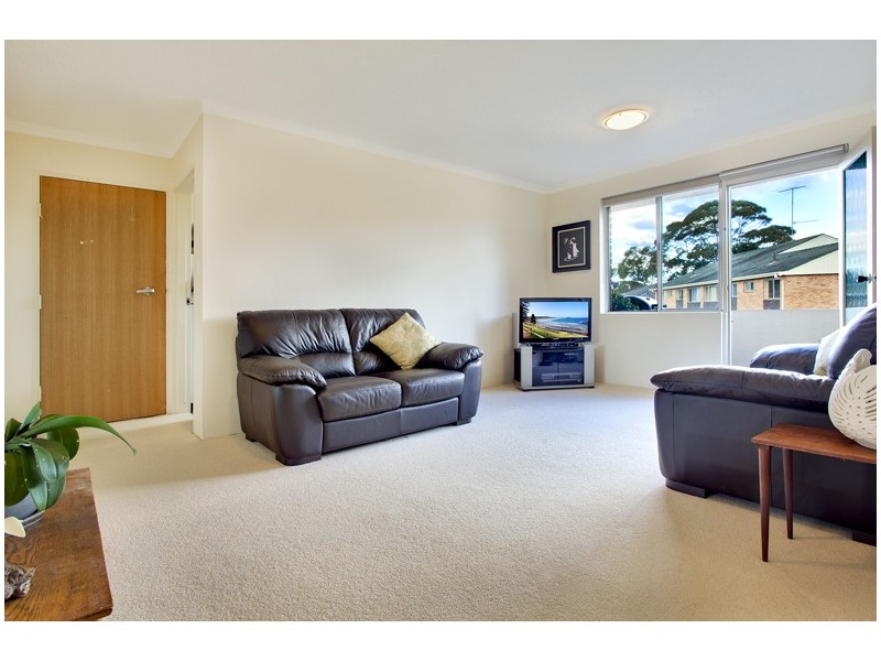 9/6 Grafton Crescent, Dee Why NSW 2099