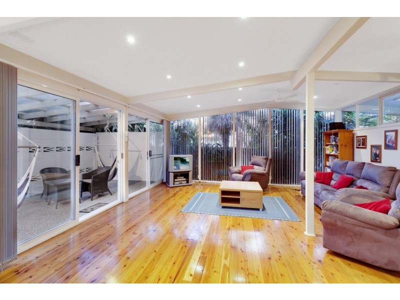 5a Harewood Place, Warriewood NSW 2102