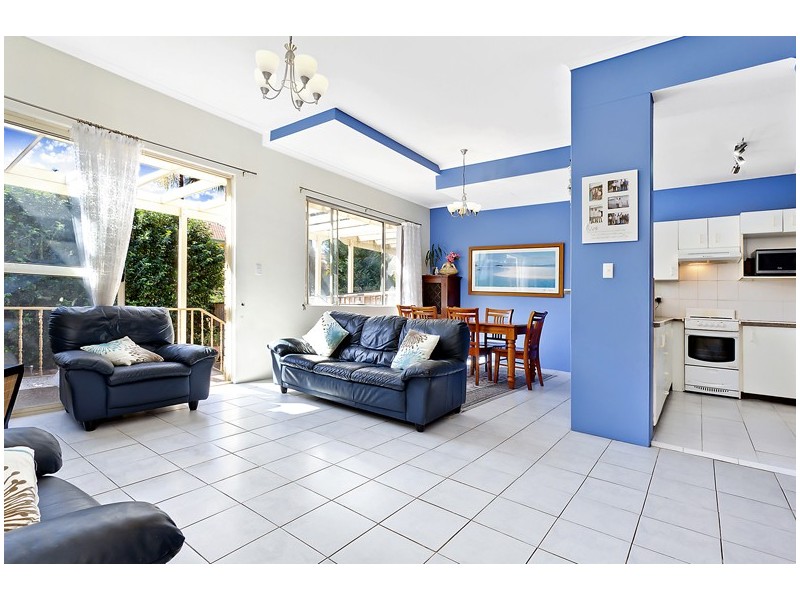 14/2 Forest Road, Warriewood NSW 2102