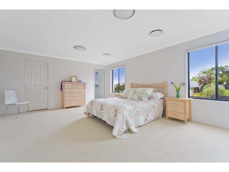 17 Keith Payne VC Place, Narraweena NSW 2099