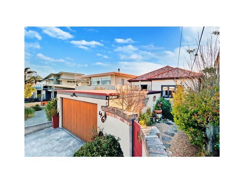 46 Griffin Road, North Curl Curl NSW 2099