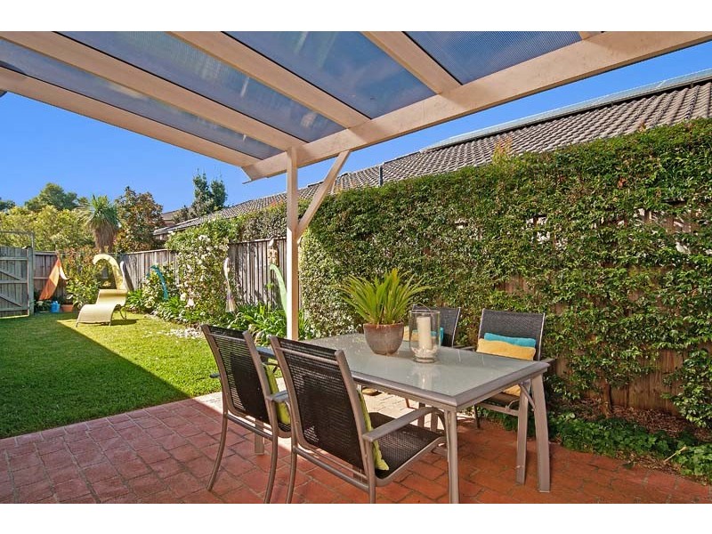 10 Lewis Close, Warriewood NSW 2102