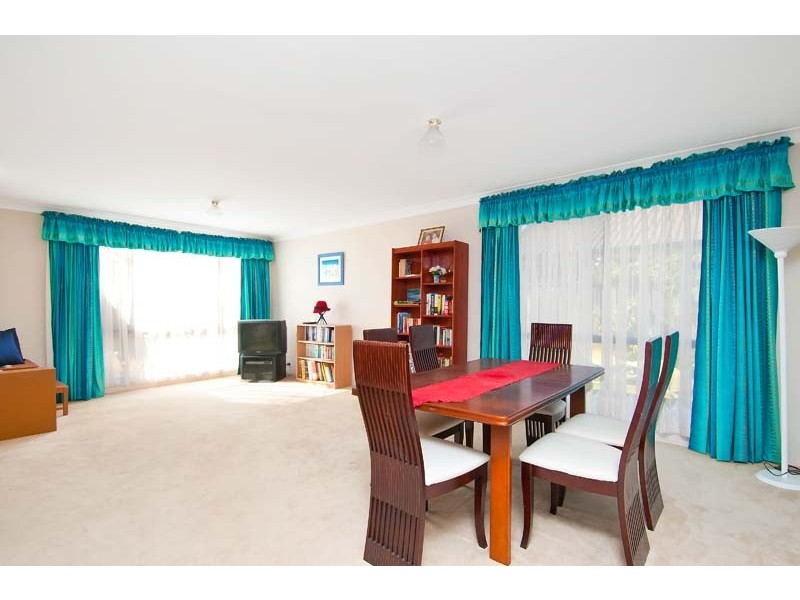 10 Lewis Close, Warriewood NSW 2102