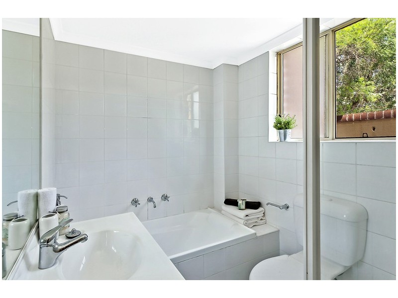 16/27-31 Goodwin Street, Narrabeen NSW 2101