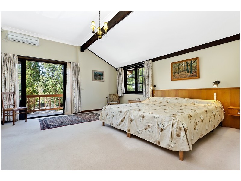 158 Powderworks Roads, Elanora Heights NSW 2101