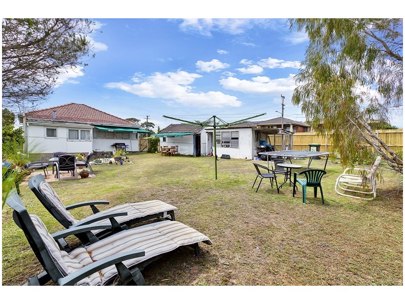 40 Victor Road, Narraweena NSW 2099