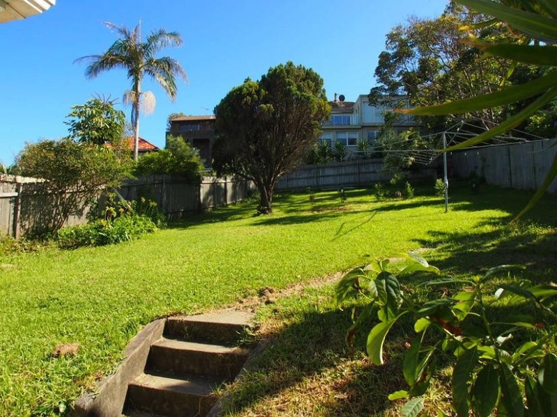 911 Pittwater Road, Collaroy NSW 2097