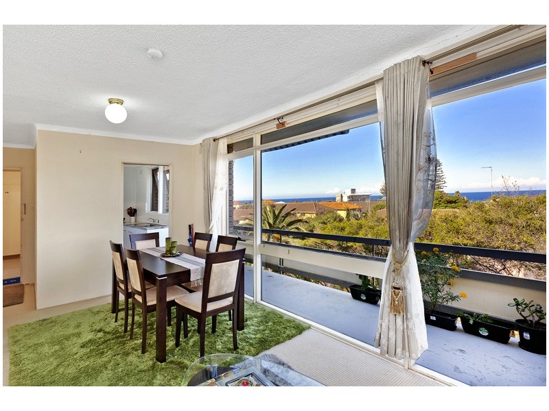 11/15 Stuart Street, Collaroy NSW 2097