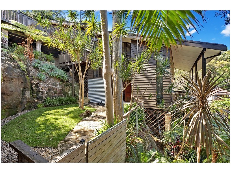 42 Tatiara Crescent, North Narrabeen NSW 2101