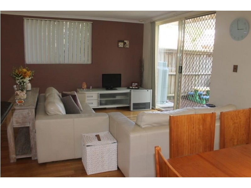 20/2 Forest Road, Warriewood NSW 2102