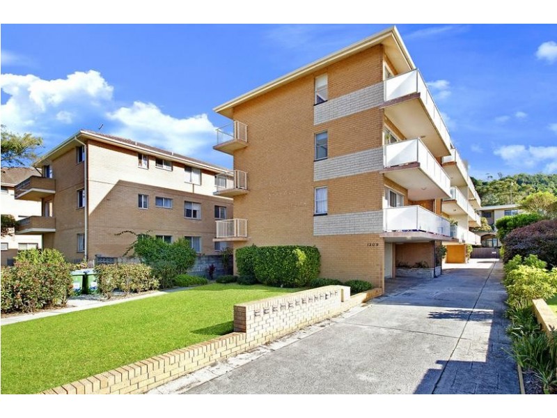 2/1209 Pittwater Road, Collaroy NSW 2097