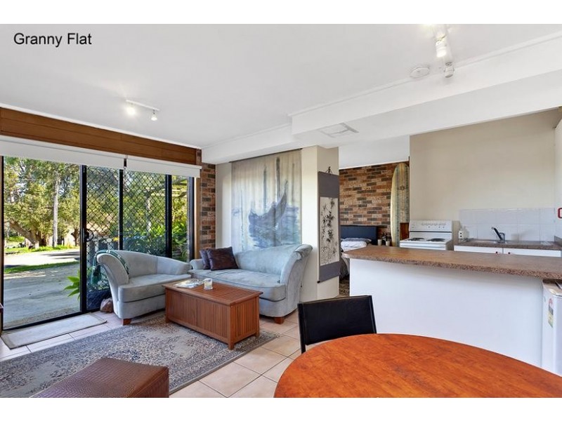 80 Warriewood Road, Warriewood NSW 2102