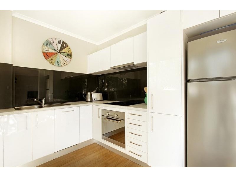 8/30 Goodwin Street, Narrabeen NSW 2101