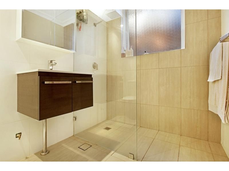 8/30 Goodwin Street, Narrabeen NSW 2101